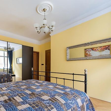 In Heart Of Prague - 2Br 2Ba Elegant Downtown Apt Extérieur photo
