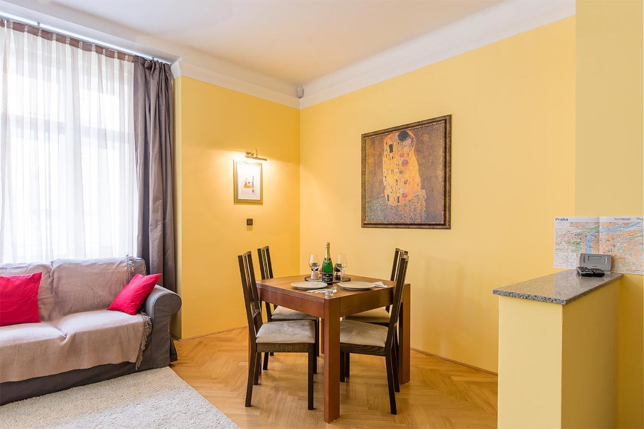 In Heart Of Prague - 2Br 2Ba Elegant Downtown Apt Extérieur photo