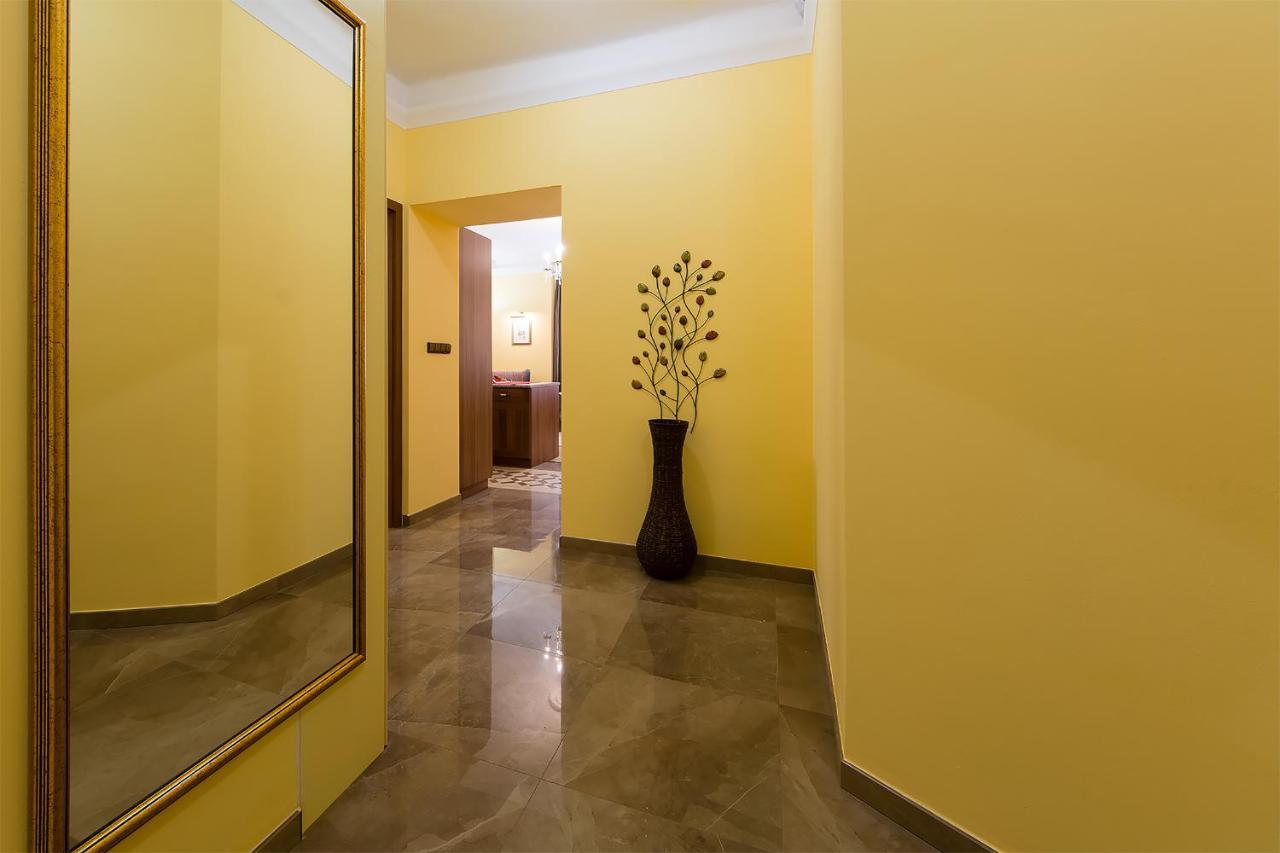 In Heart Of Prague - 2Br 2Ba Elegant Downtown Apt Extérieur photo