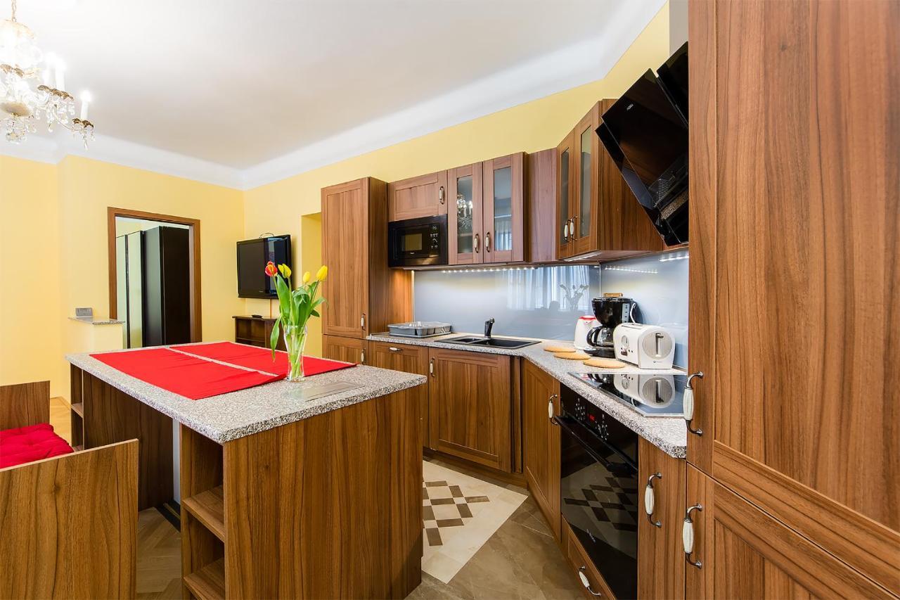 In Heart Of Prague - 2Br 2Ba Elegant Downtown Apt Extérieur photo